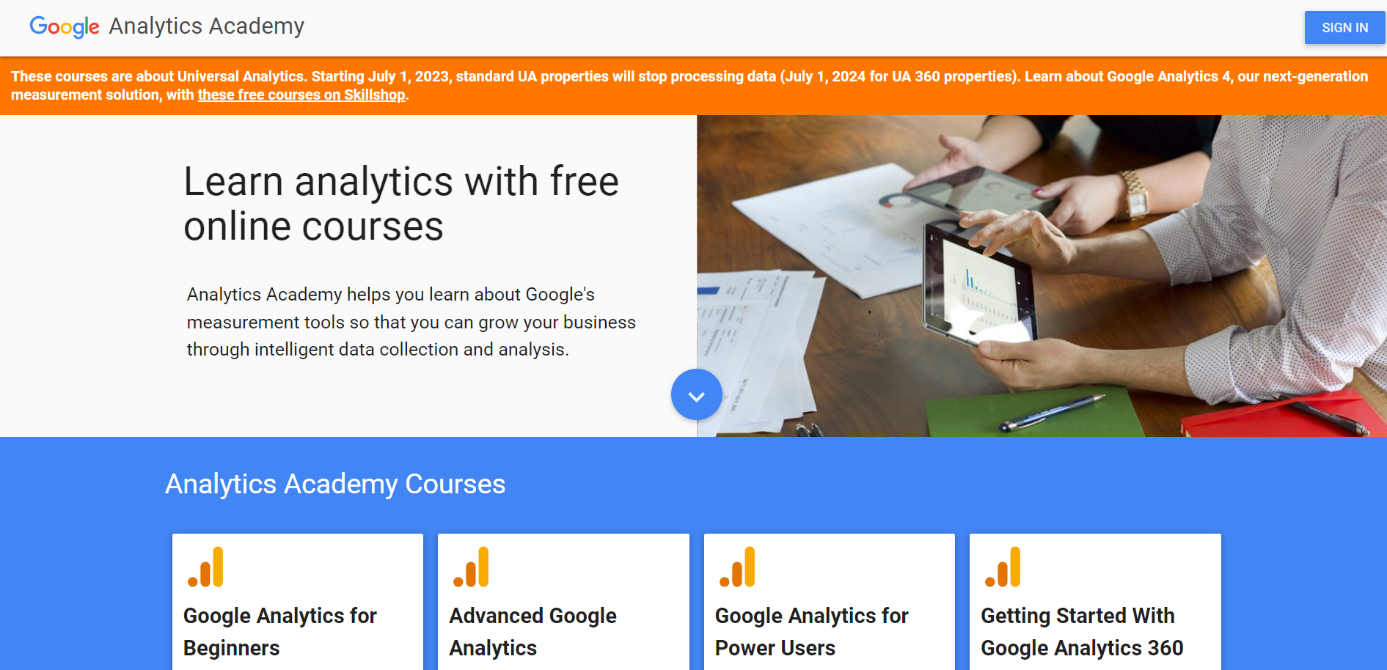 Screenshot of Google Analytics Academy homepage